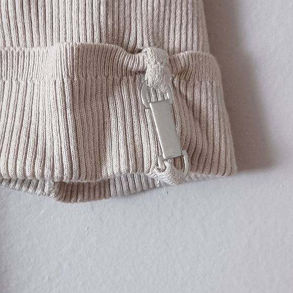 Premise Studio Off white turtle neck top - Picture 2 of 3